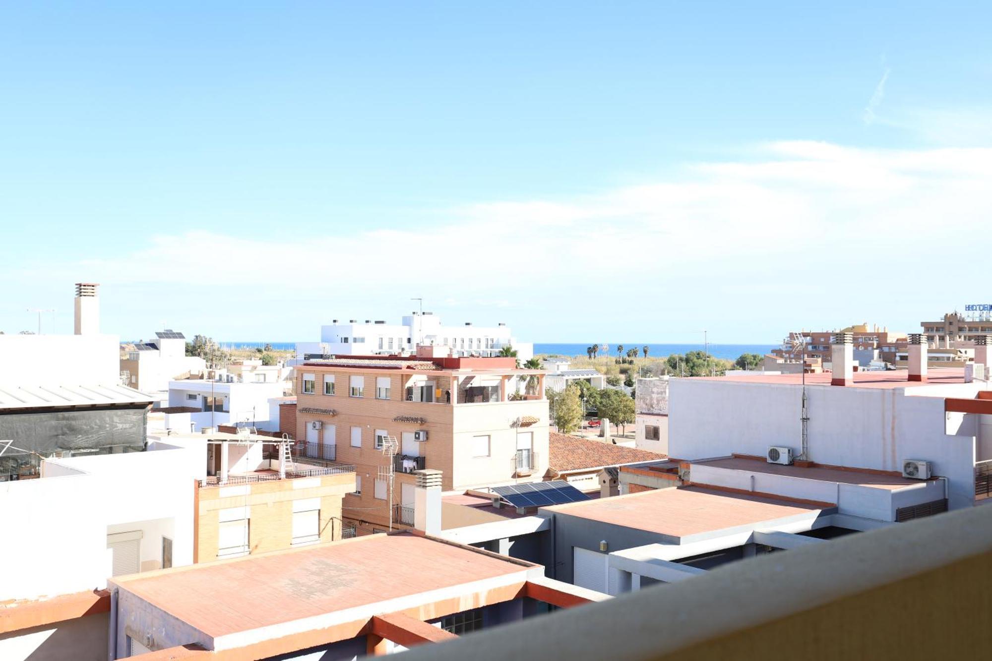 Enorme Terraza Con Vistas Al Mar By Hometels Puerto de Sagunto Luaran gambar